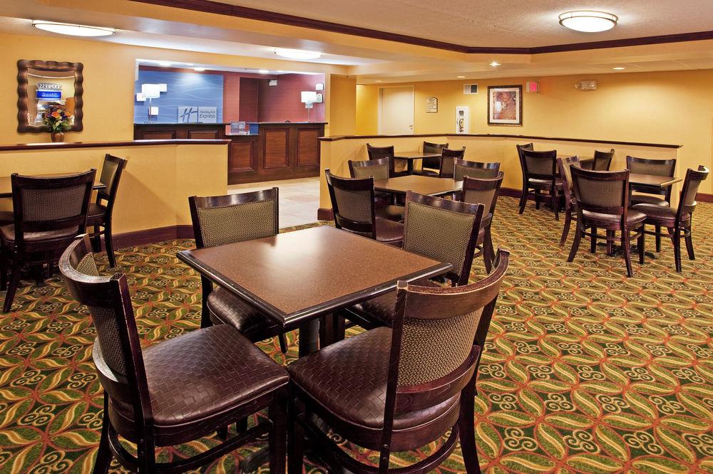 Holiday Inn Express London-I-70 By Ihg Exteriör bild