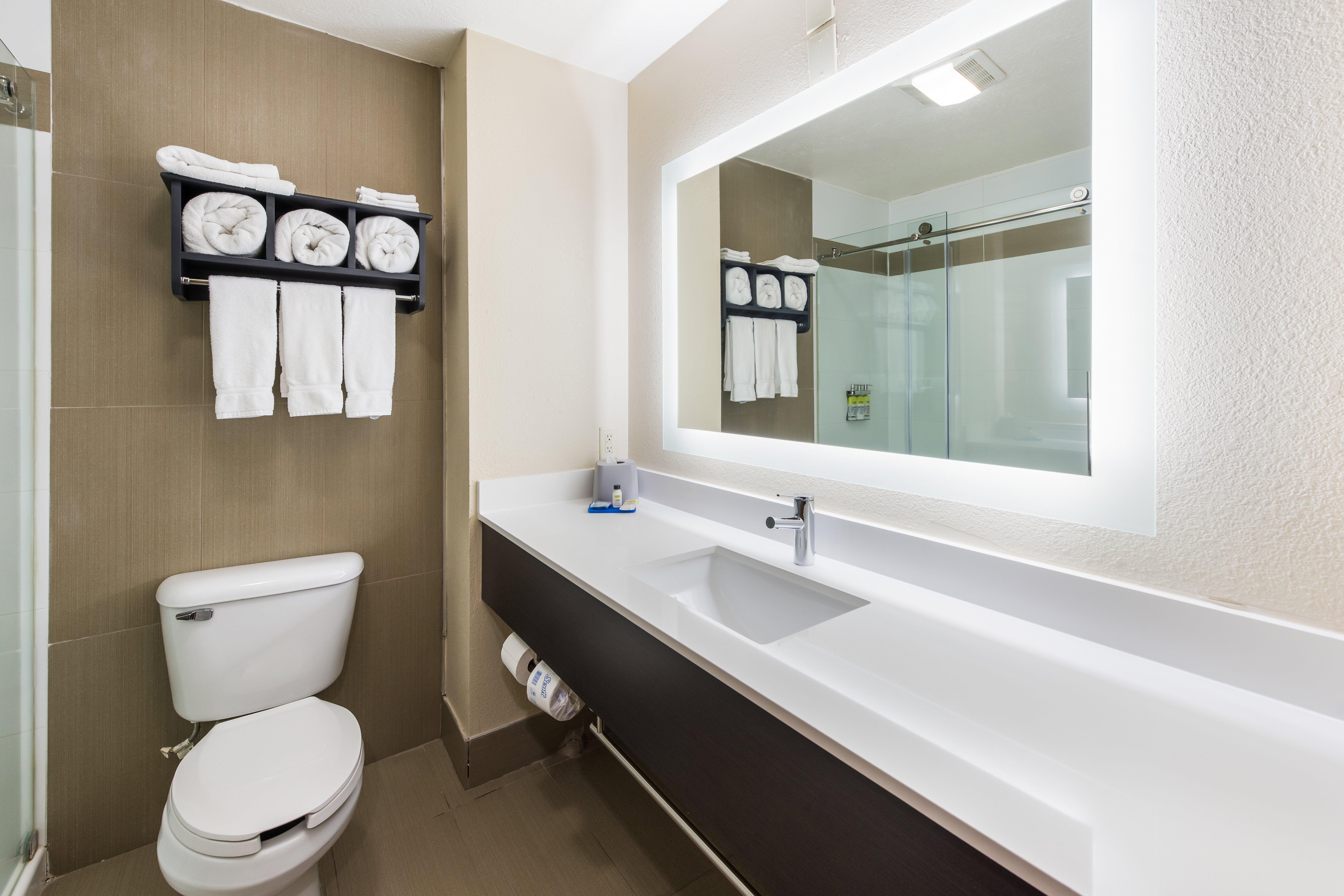 Holiday Inn Express London-I-70 By Ihg Exteriör bild