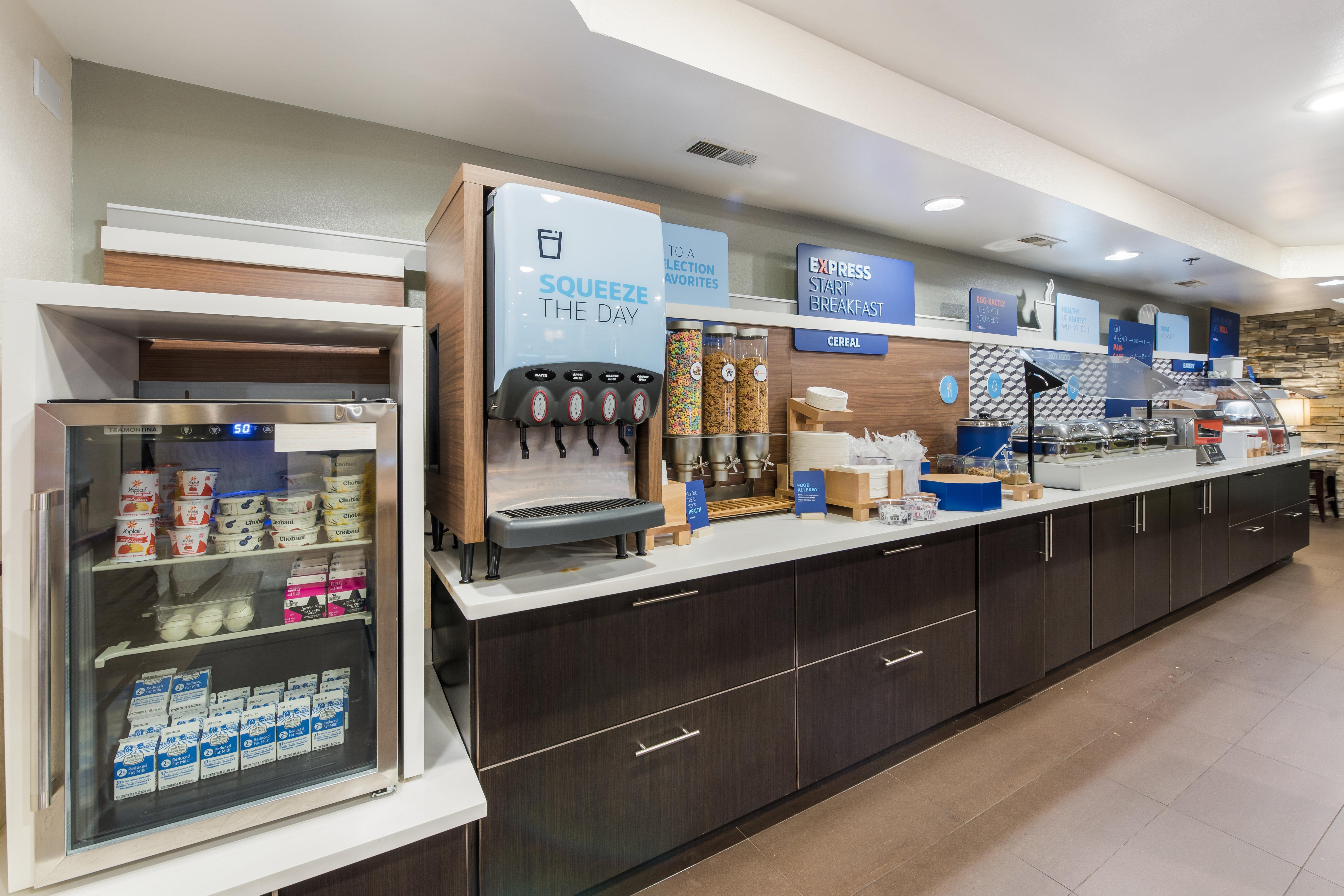Holiday Inn Express London-I-70 By Ihg Exteriör bild
