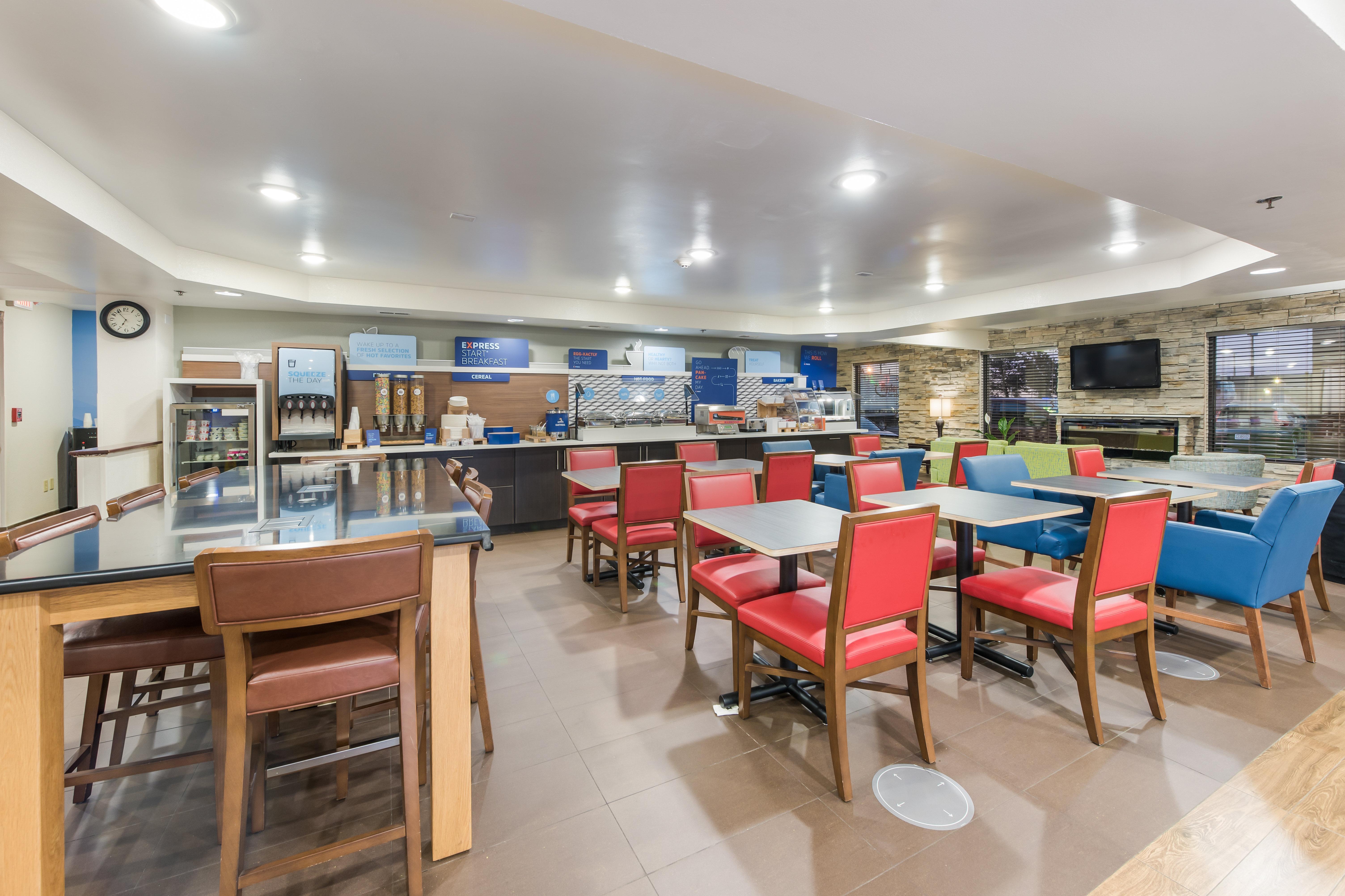Holiday Inn Express London-I-70 By Ihg Exteriör bild