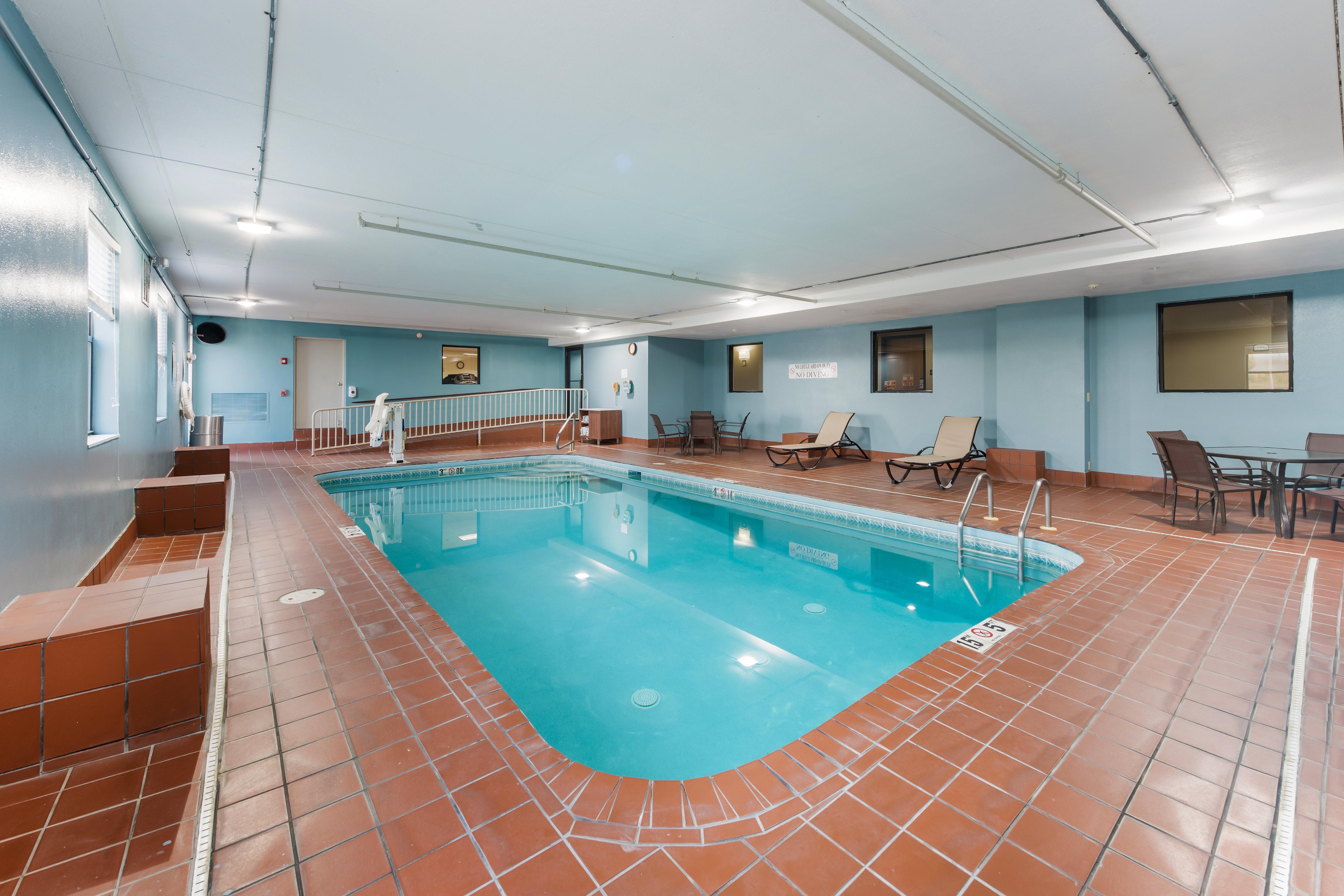 Holiday Inn Express London-I-70 By Ihg Exteriör bild